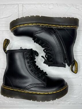 Dr. Martens Toddler US8 Kids Black Leather Lace-Up Boots with Yellow Stitching